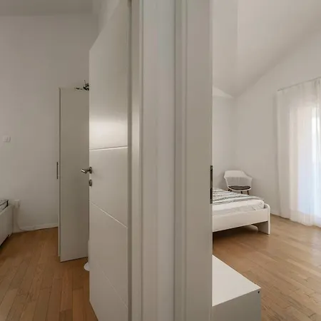 Villa Lykka Kaštelir