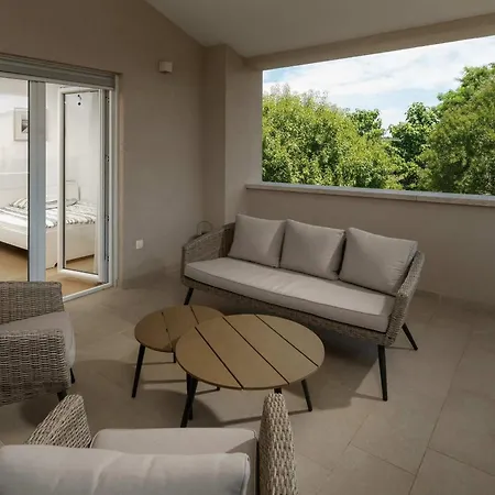 Lykka Villa Kaštelir