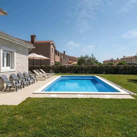 Lykka Villa *